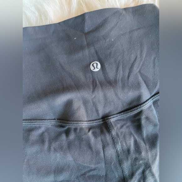 Lululemon - Picture 7 of 7